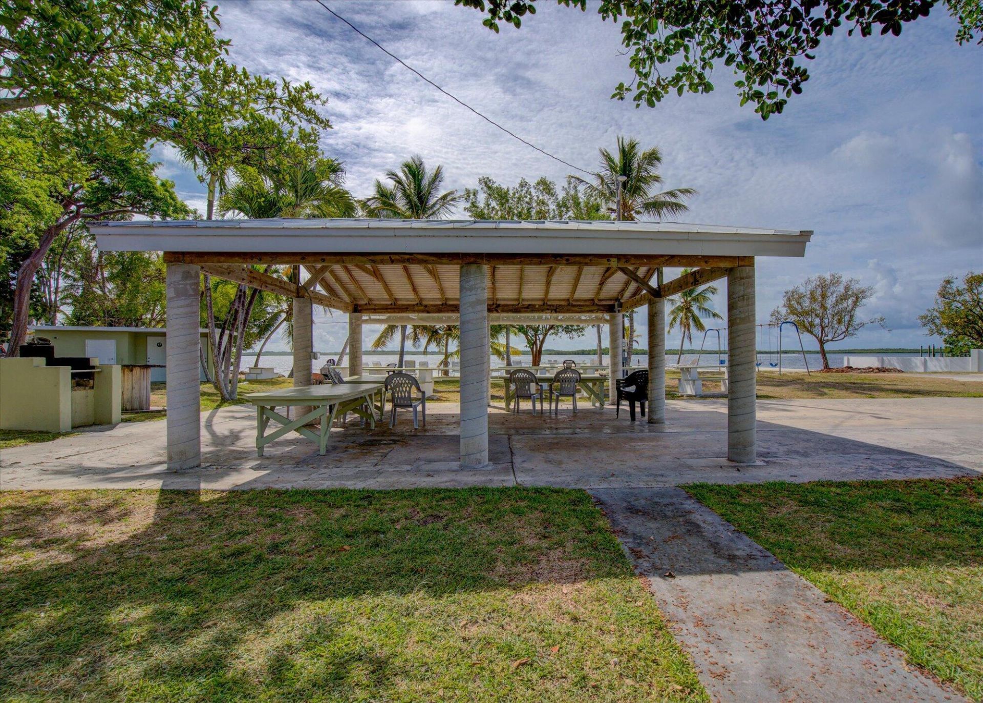 23 Snapper Avenue, Key Largo, FL 33037 Photo