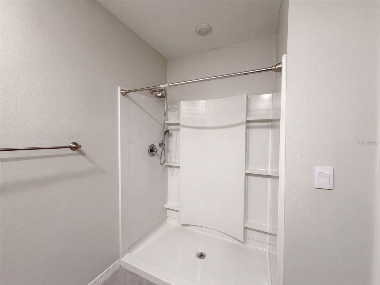2112 Elio Ridge Drive, Zellwood, FL 32798 Photo