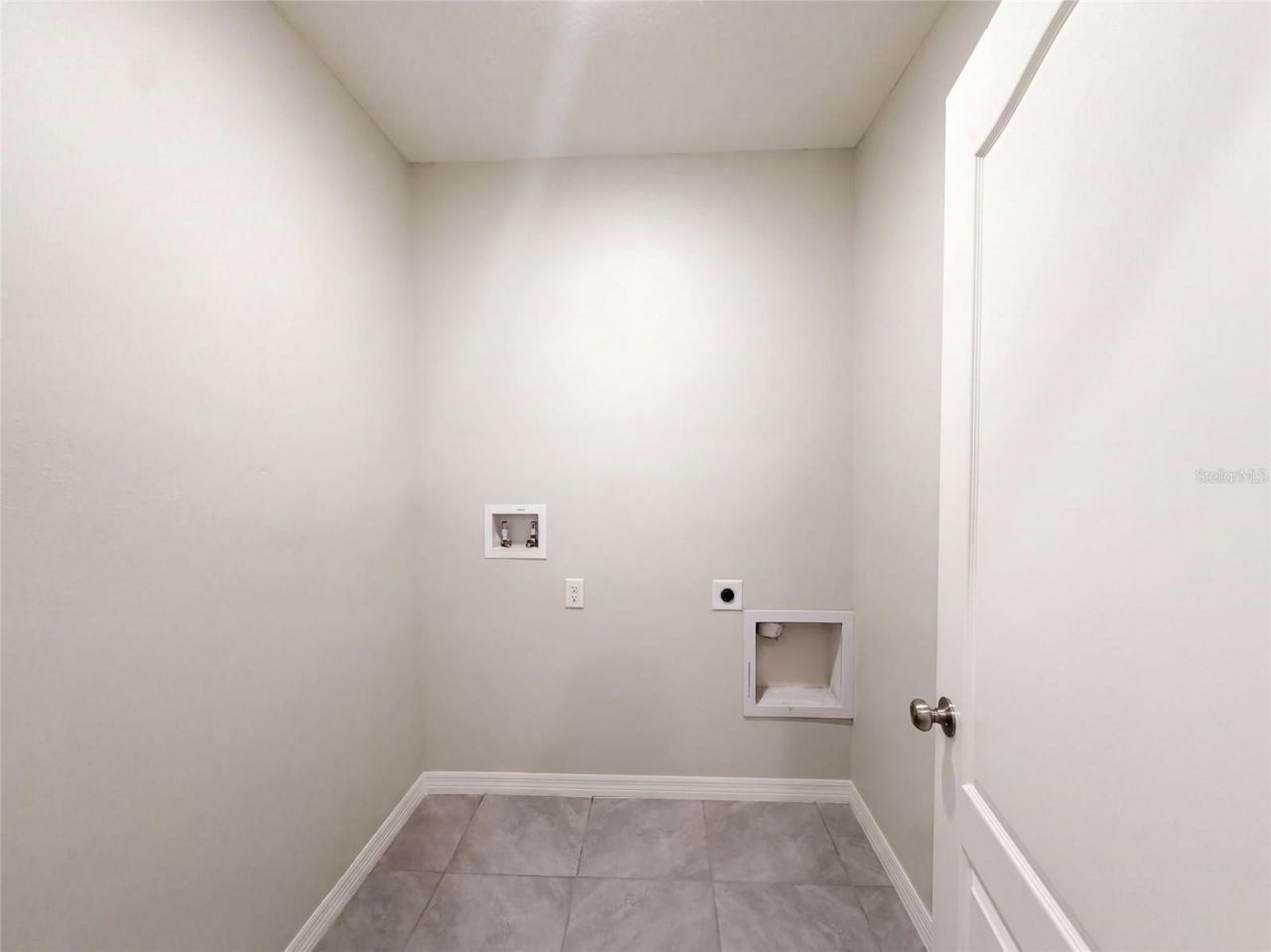 2112 Elio Ridge Drive, Zellwood, FL 32798 Photo