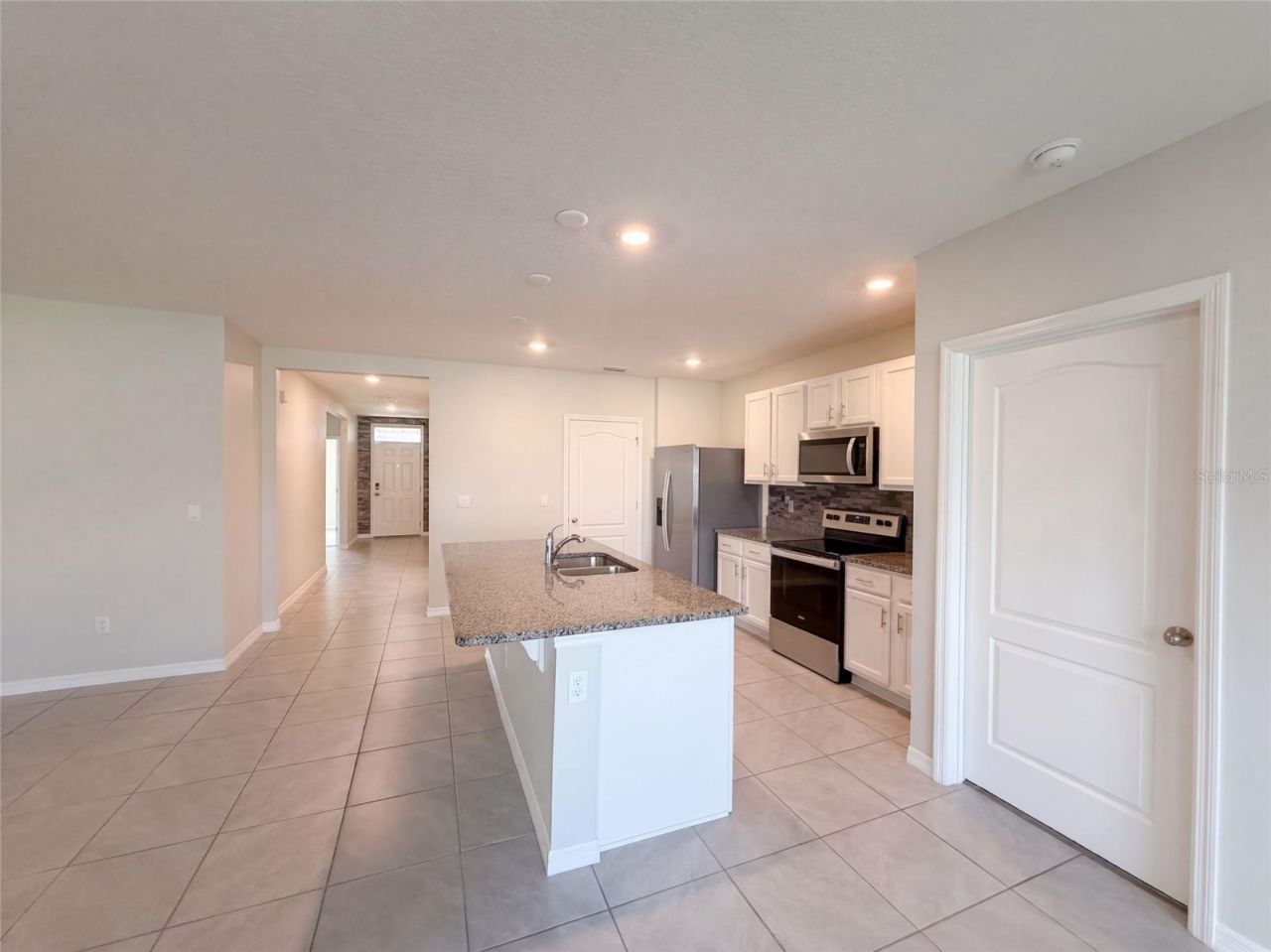 2112 Elio Ridge Drive, Zellwood, FL 32798 Photo