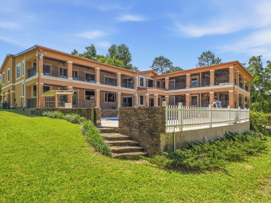 Property Image 101