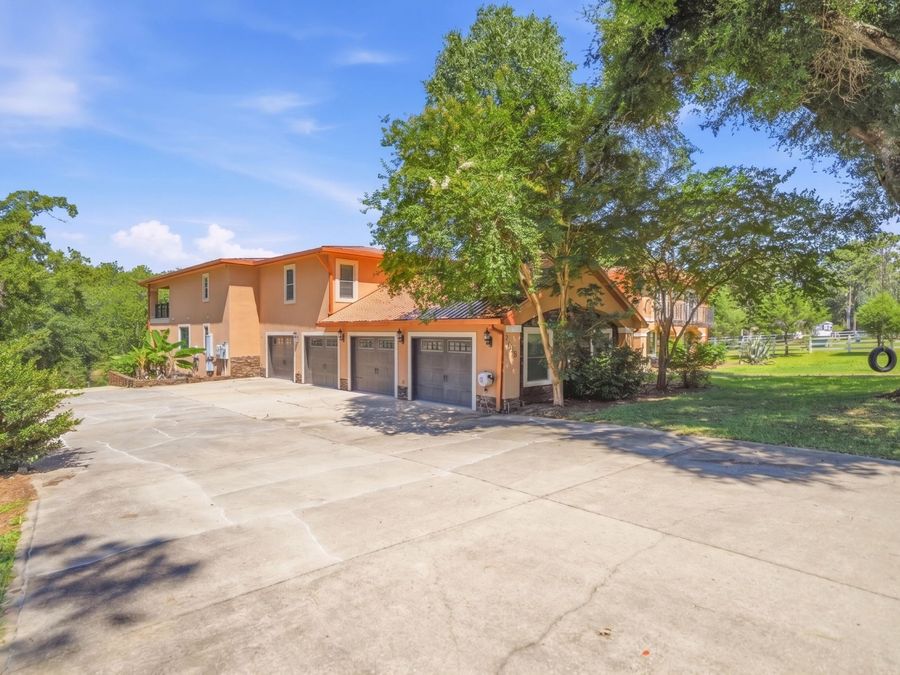 Property Image 102