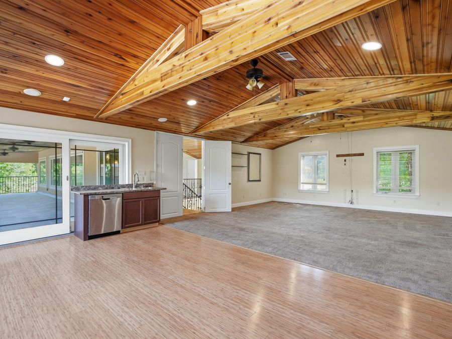 Property Image 70