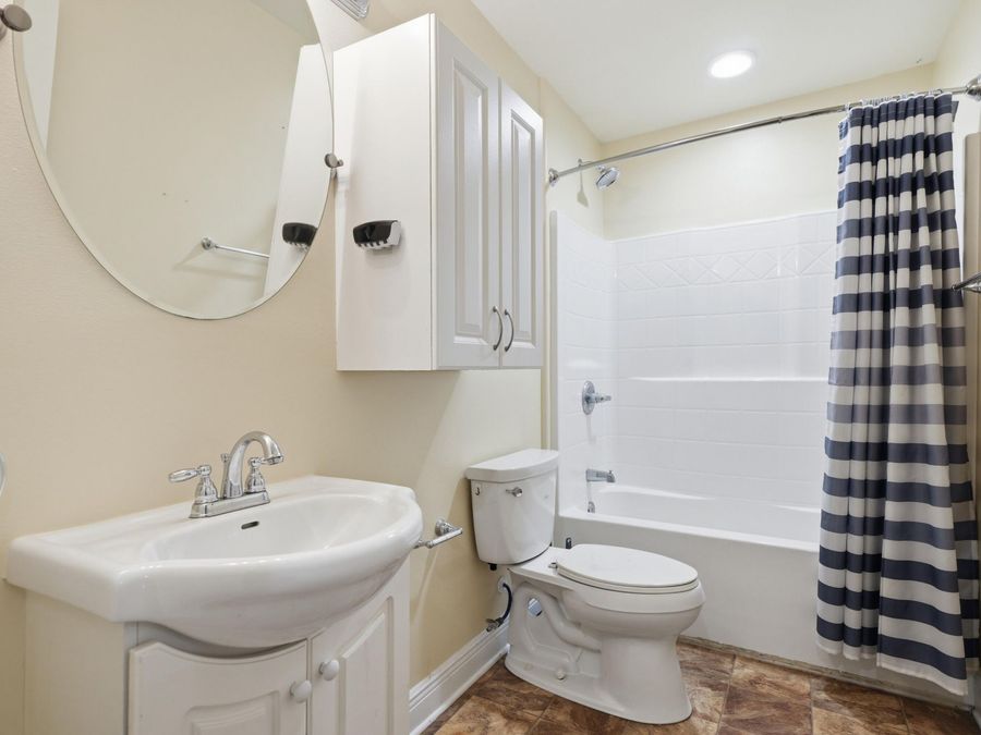 Property Image 79