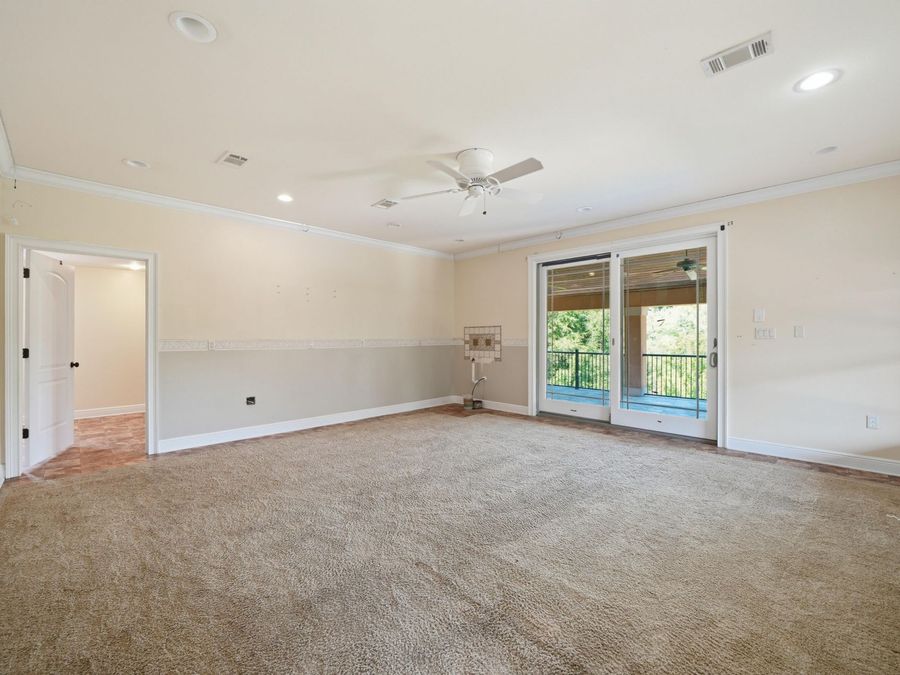 Property Image 82