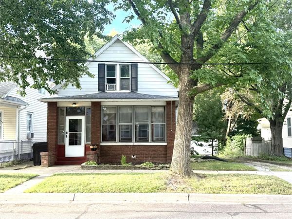 1017 Harrison Avenue, St. Joseph, MI 49085
