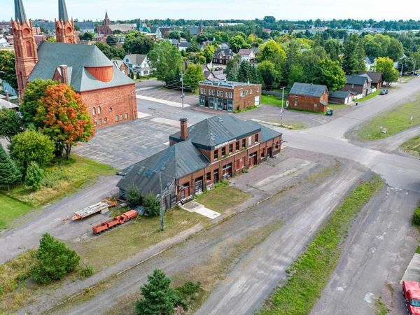 25480 Oak Street, Calumet Twp, MI 49913