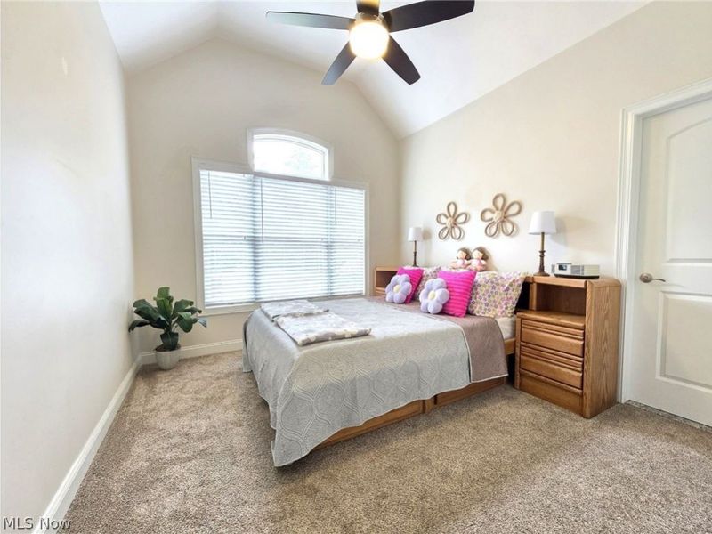 8487 Center Street , Mentor, OH 44060 Photo 10