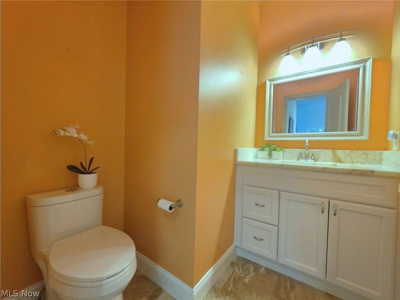 8487 Center Street , Mentor, OH 44060 Photo 25