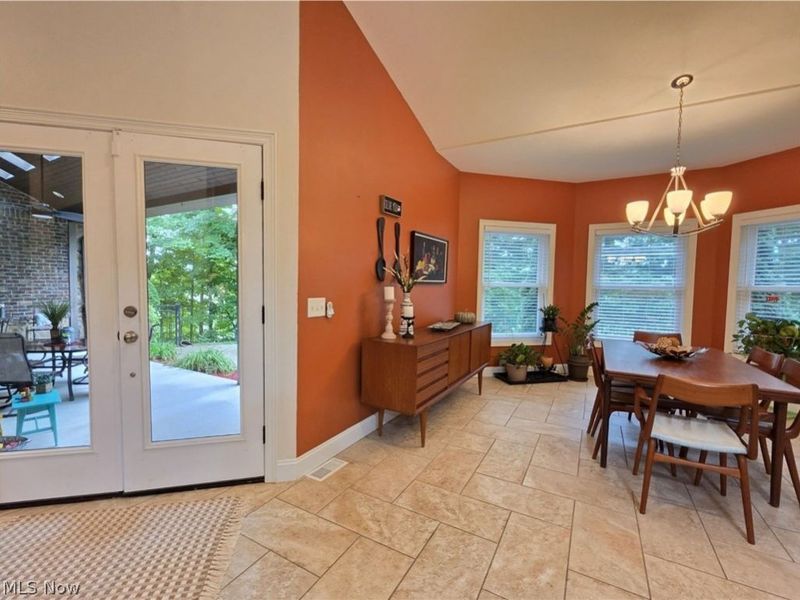 8487 Center Street , Mentor, OH 44060 Photo 27
