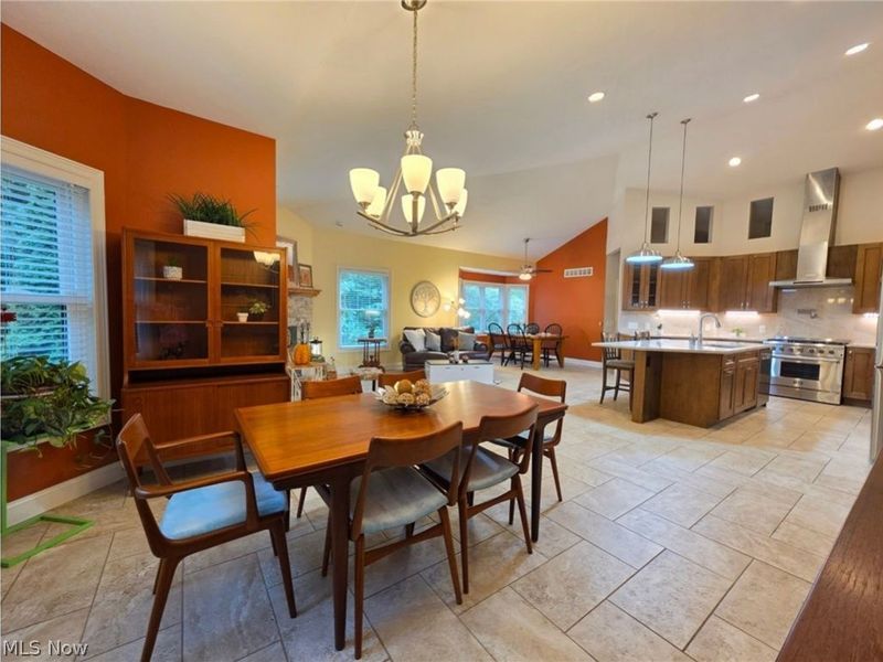 8487 Center Street , Mentor, OH 44060 Photo 34