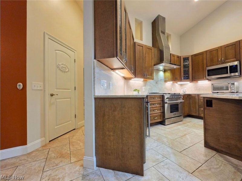8487 Center Street , Mentor, OH 44060 Photo 40
