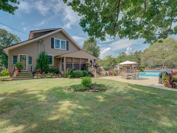 49050 State Rte 18 , Wellington, OH 44090