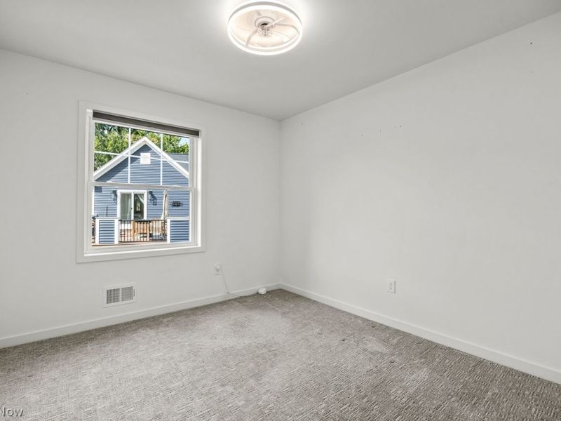 3527 Siam Avenue, Cleveland, OH 44113 Photo 20