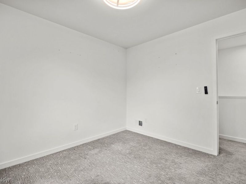 3527 Siam Avenue, Cleveland, OH 44113 Photo 21