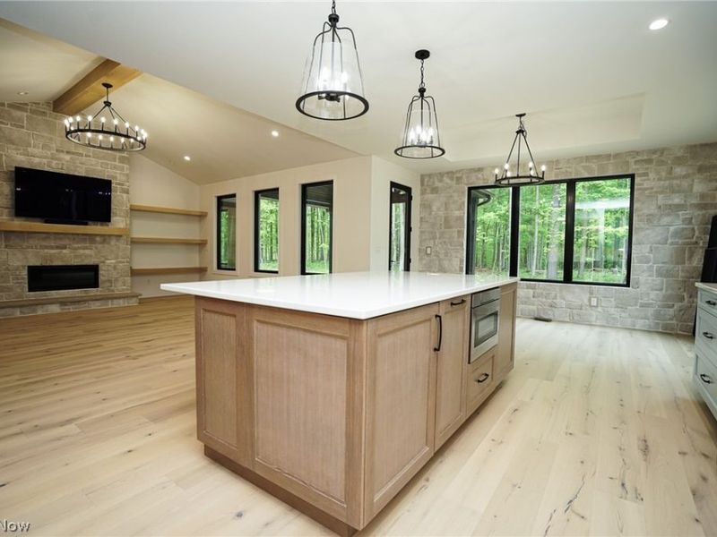 1675 Woodland Circle , Poland, OH 44514 Photo 9