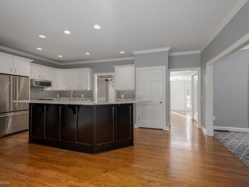 6452 Shenandoah Avenue NW, Canton, OH 44718 Photo 13