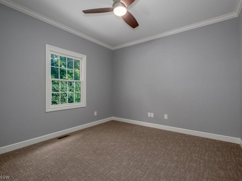 6452 Shenandoah Avenue NW, Canton, OH 44718 Photo 19