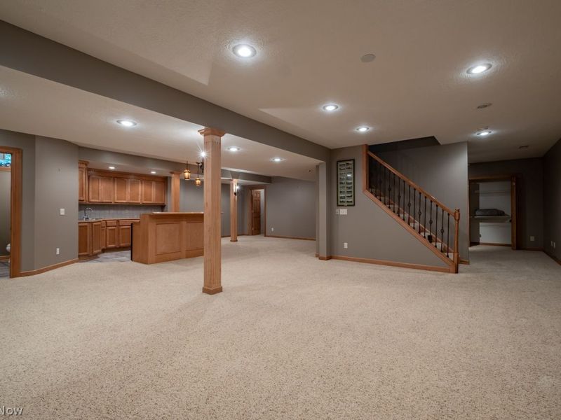 6452 Shenandoah Avenue NW, Canton, OH 44718 Photo 33