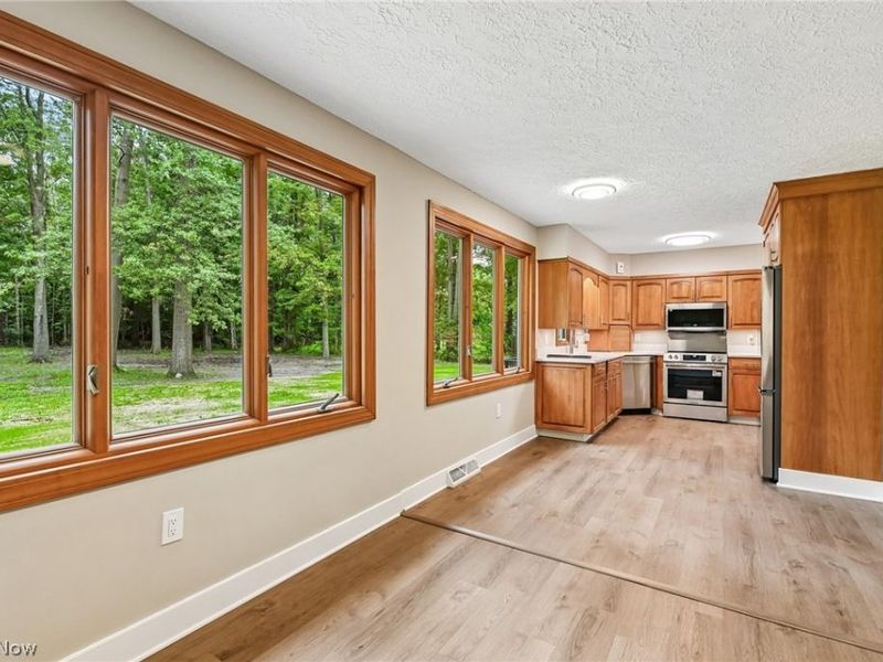 1900 Jaycox Road , Avon, OH 44011 Photo 10