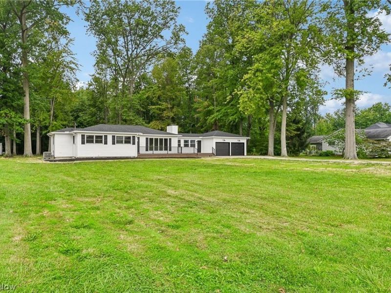 1900 Jaycox Road , Avon, OH 44011 Photo 4