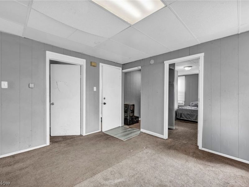 1352 Giddings Avenue , Cleveland, OH 44103 Photo 10