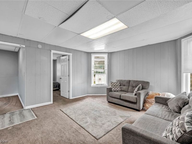 1352 Giddings Avenue , Cleveland, OH 44103 Photo 11