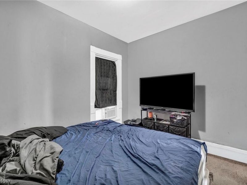 1352 Giddings Avenue , Cleveland, OH 44103 Photo 26