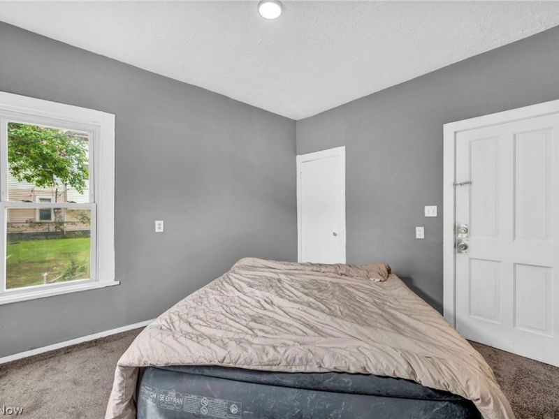 1352 Giddings Avenue , Cleveland, OH 44103 Photo 27