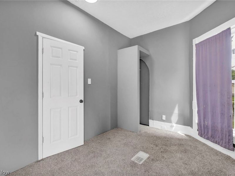 1352 Giddings Avenue , Cleveland, OH 44103 Photo 35