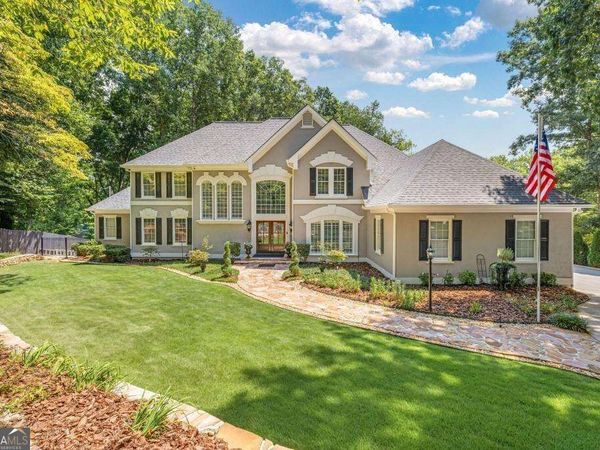 435 Robertson Road, Dawsonville, GA 30534