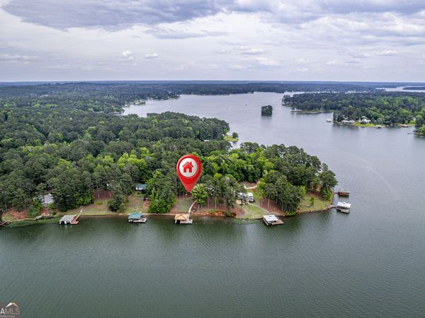 955 Barbara Point Road, Sparta, GA 31087