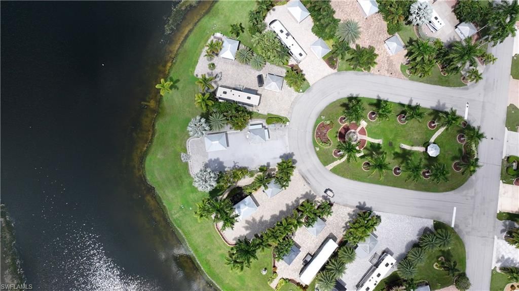 10210 Surfwood Ct , Fort Myers, FL 33905 Photo