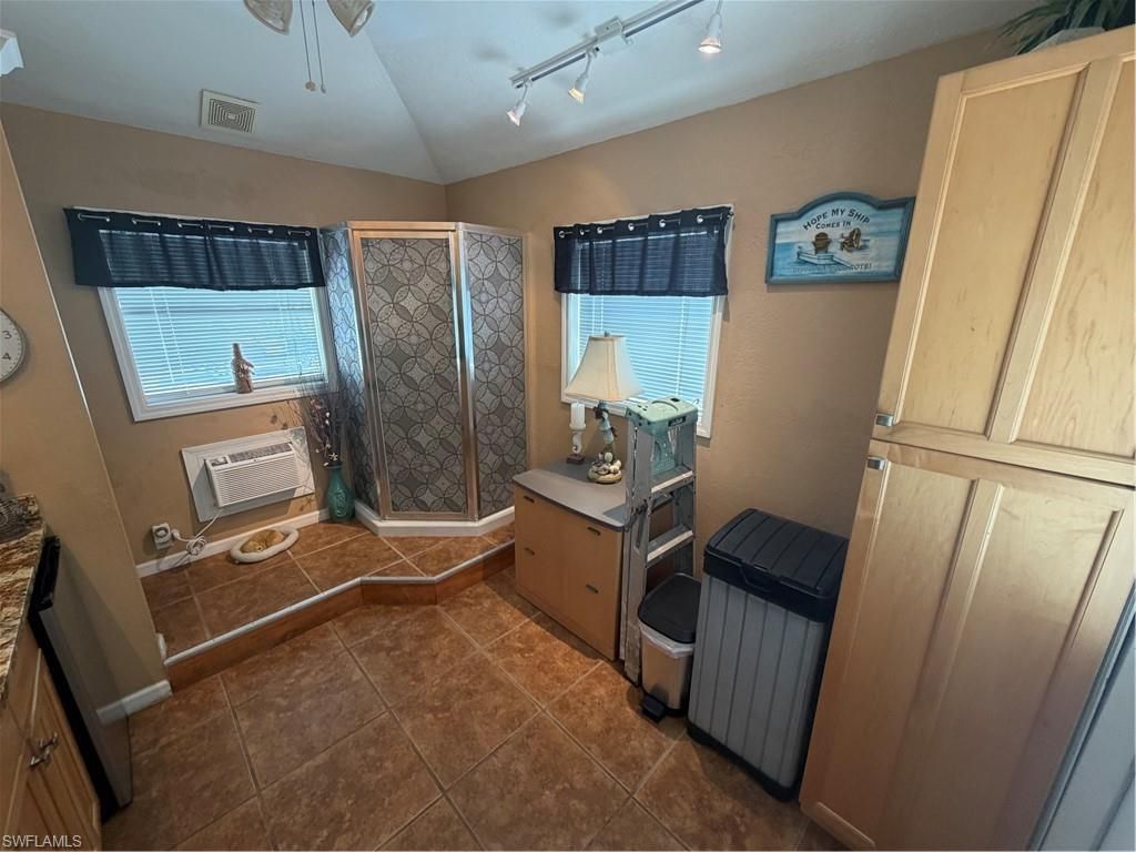 10210 Surfwood Ct , Fort Myers, FL 33905 Photo