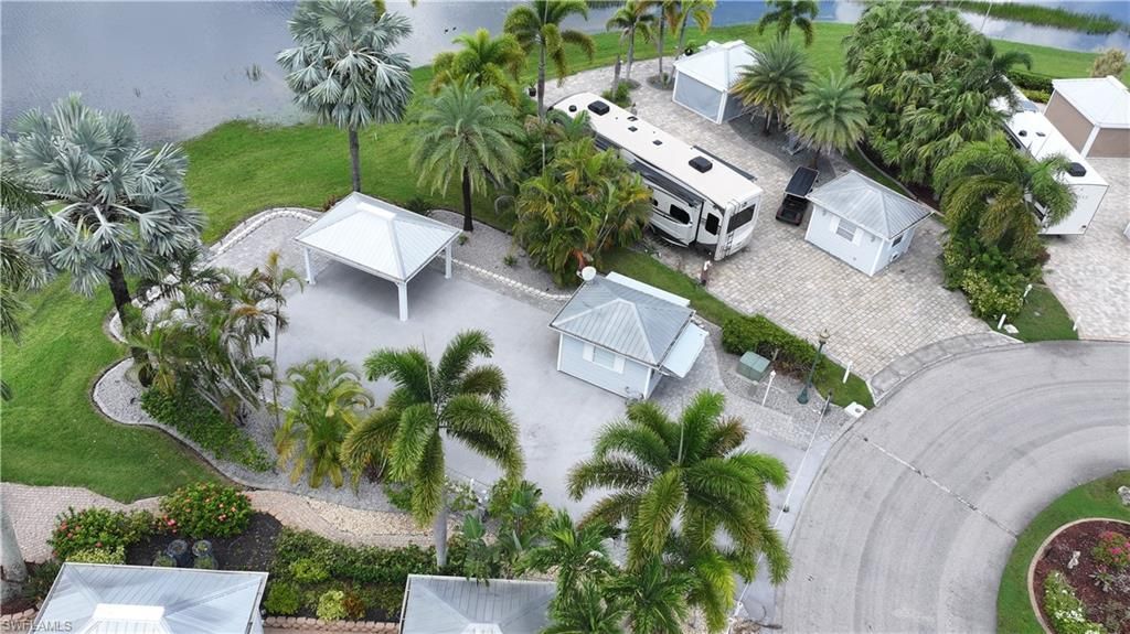 10210 Surfwood Ct , Fort Myers, FL 33905 Photo