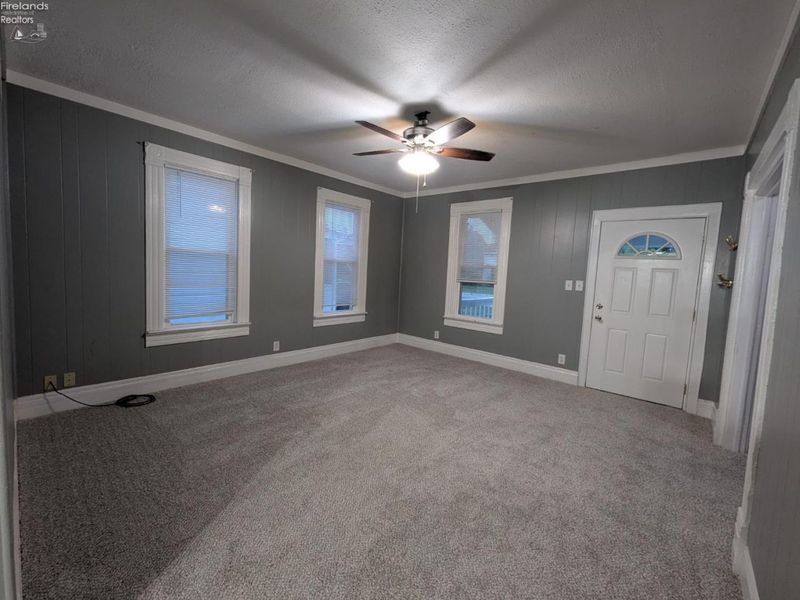 406 E Third, Port Clinton, OH 43452 Photo 2