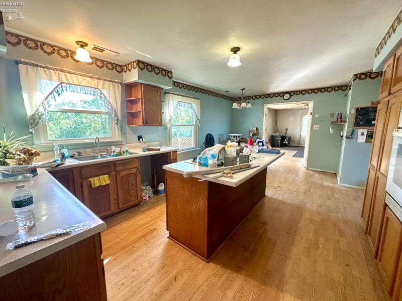 13880 W Duff Washa Road, Oak Harbor, OH 43449 Photo 10