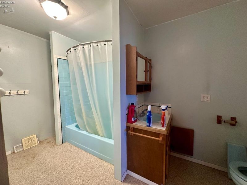 13880 W Duff Washa Road, Oak Harbor, OH 43449 Photo 19