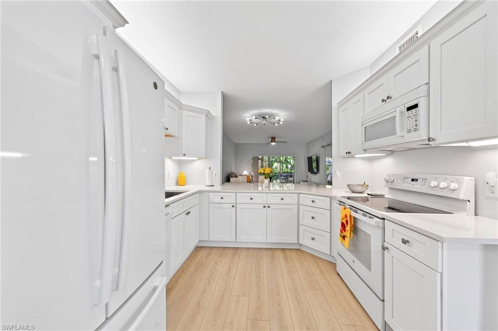 615 Rose Garden Rd, Unit 2, Cape Coral, FL 33914 Photo