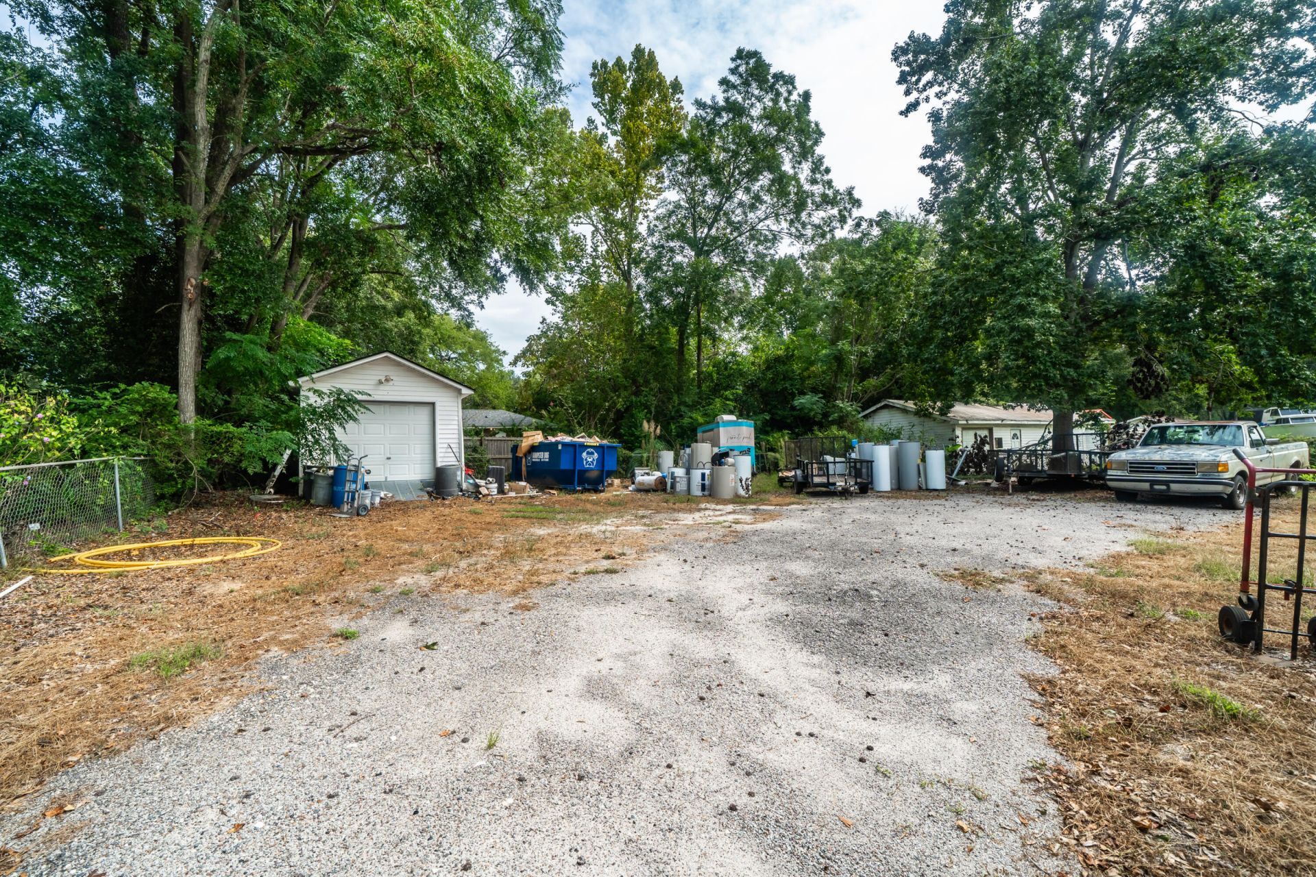 10562 Dorchester Road  Photo 16