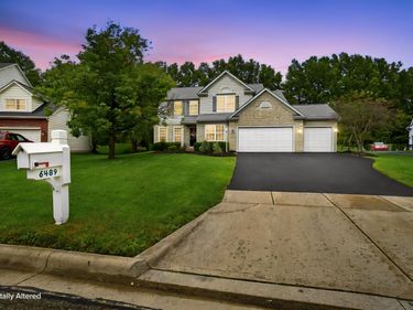 6489 Hermitage Drive , Westerville, OH 43082