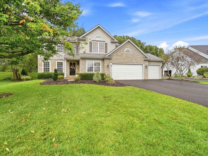 6489 Hermitage Drive, Westerville, OH 43082 Photo 3