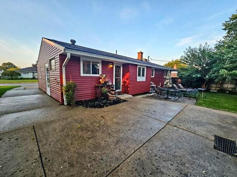2615 Kingston Avenue, Grove City, OH 43123 Photo 4