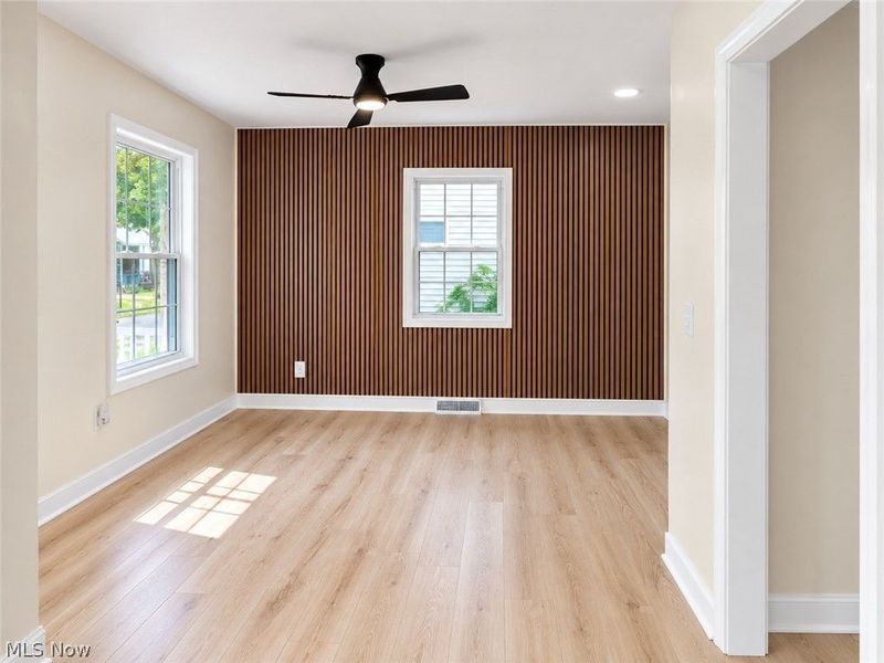 2219 E 87th Street , Cleveland, OH 44106 Photo 5