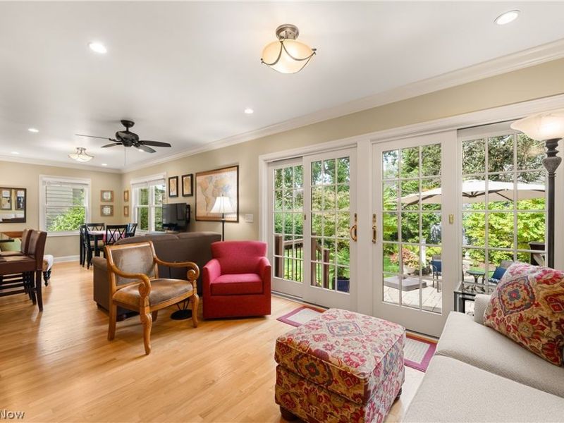 26900 Wolf Road , Bay Village, OH 44140 Photo 13