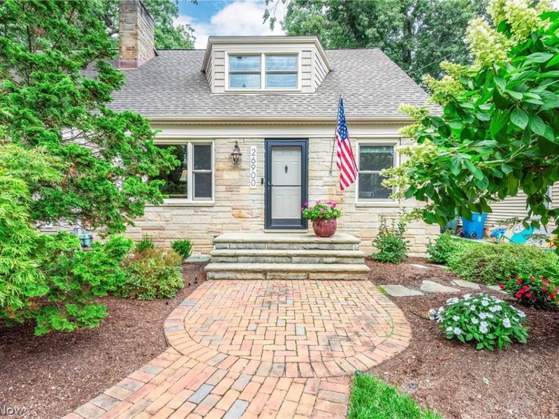 26900 Wolf Road , Bay Village, OH 44140 Photo 2