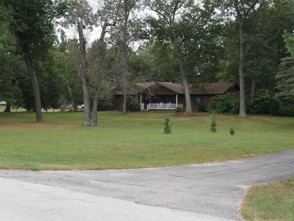 3785 W 50 S, Morocco, IN 47963
