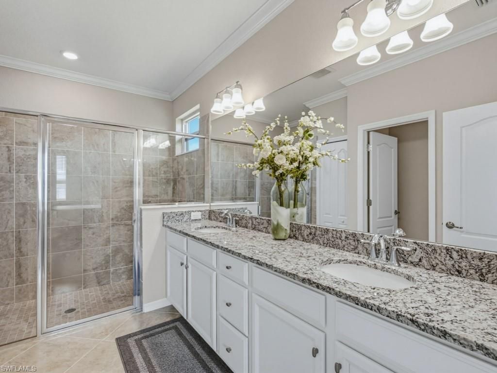 1482 Santiago Cir, Naples, FL 34113 Photo
