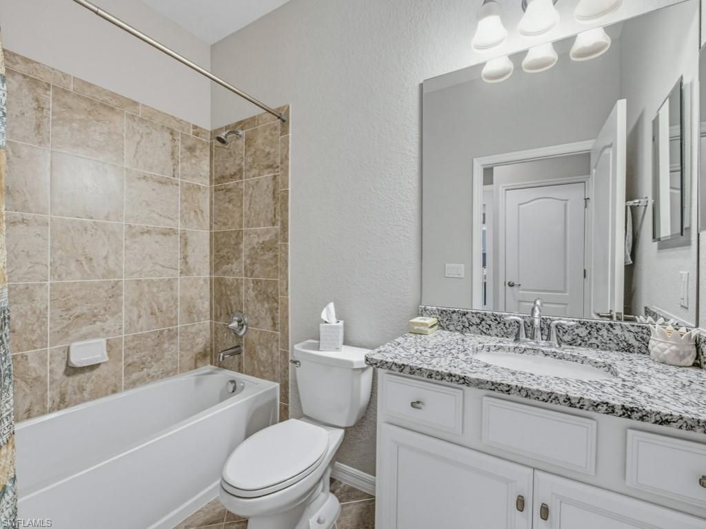 1482 Santiago Cir, Naples, FL 34113 Photo