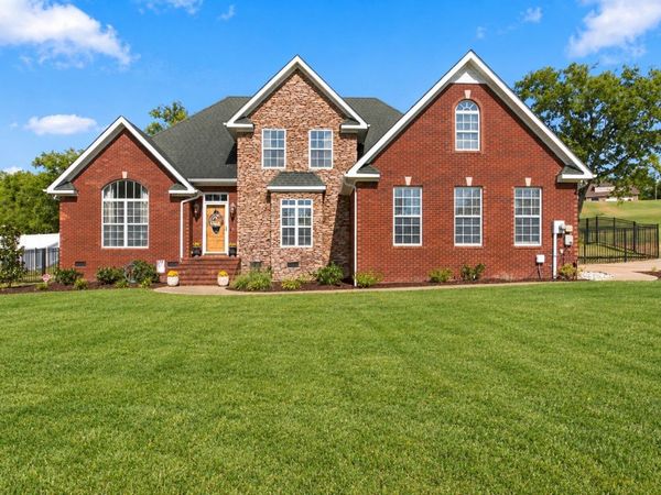 126 Stonecreek Dr , Pulaski, TN 38478